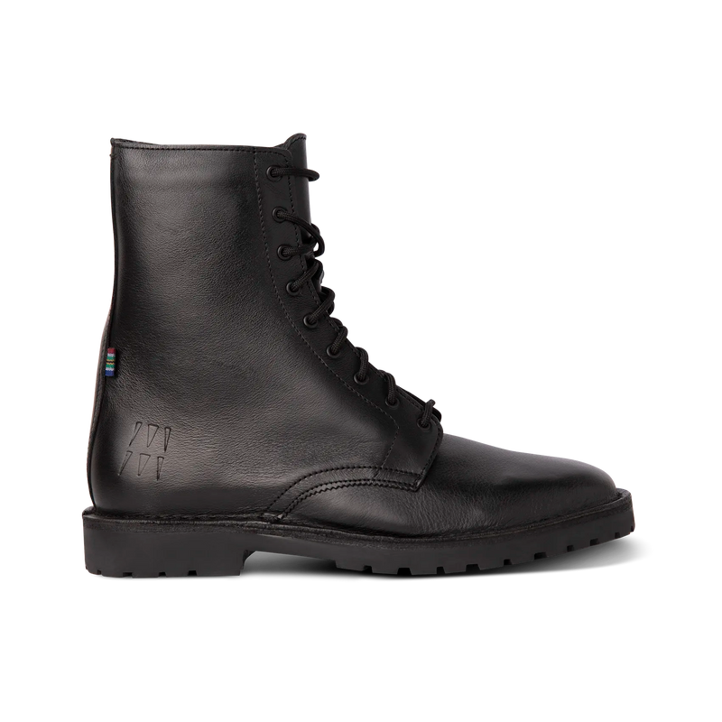 The Veldskoen MoveMe Ranger Boot (Black Leather with Black Sole)