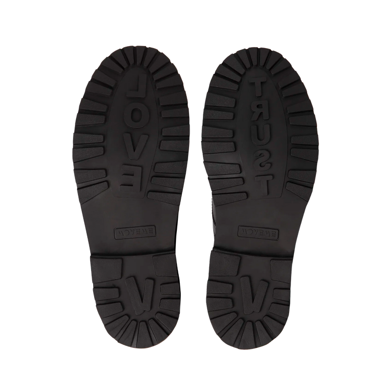 The Veldskoen MoveMe Ranger Boot (Black Leather with Black Sole)